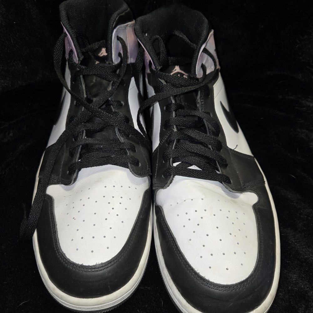 Nike Air Jordan Black and White High Tops - Picture 2 of 7